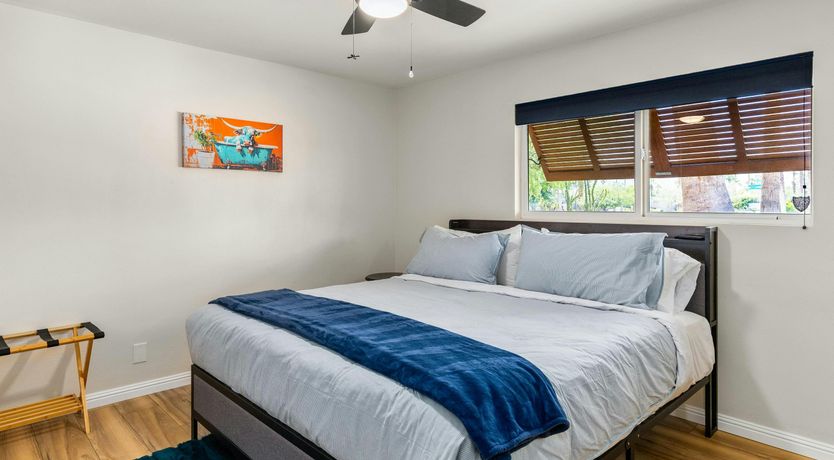 Photo of Desert Iconic