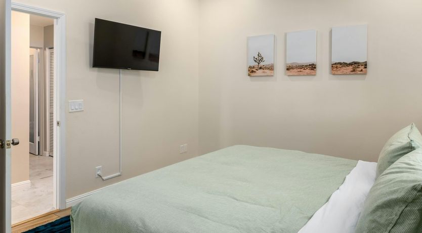 Photo of Desert Iconic