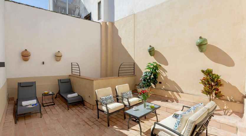 Photo of Vibrant & Cosy