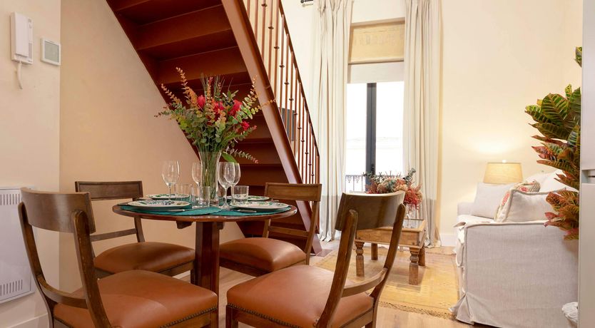 Photo of Vibrant & Cosy