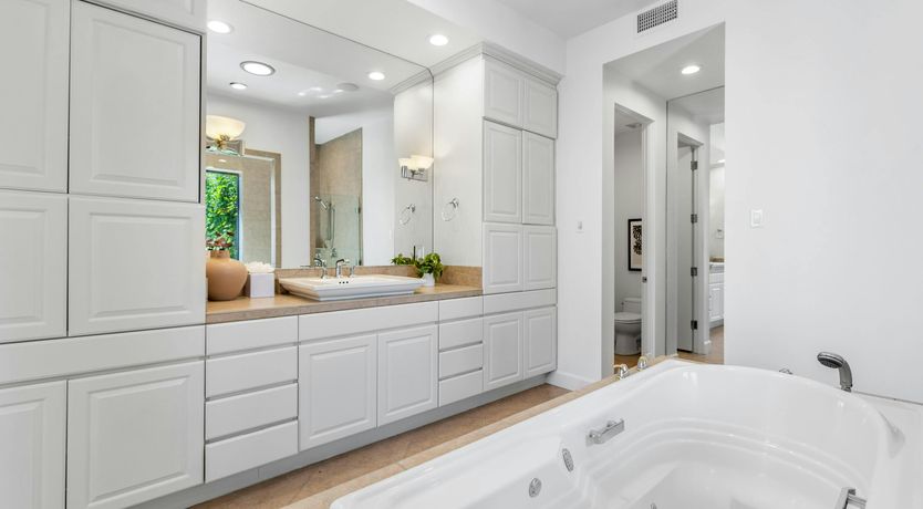 Photo of Old Paradise