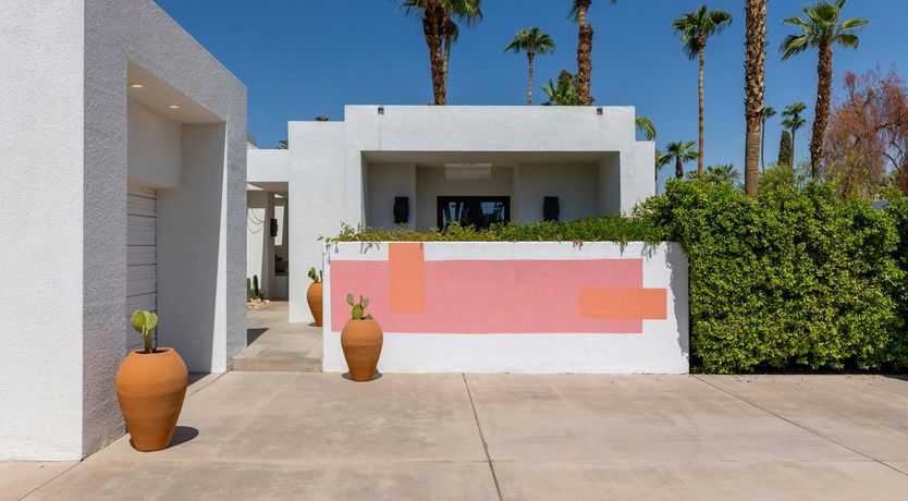 Photo of Old Paradise