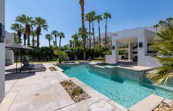 Old Paradise Holiday Home