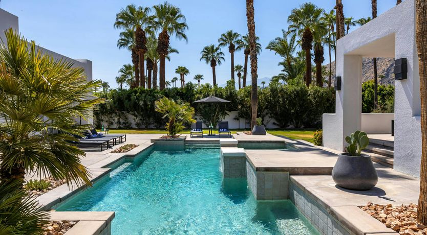 Photo of Old Paradise