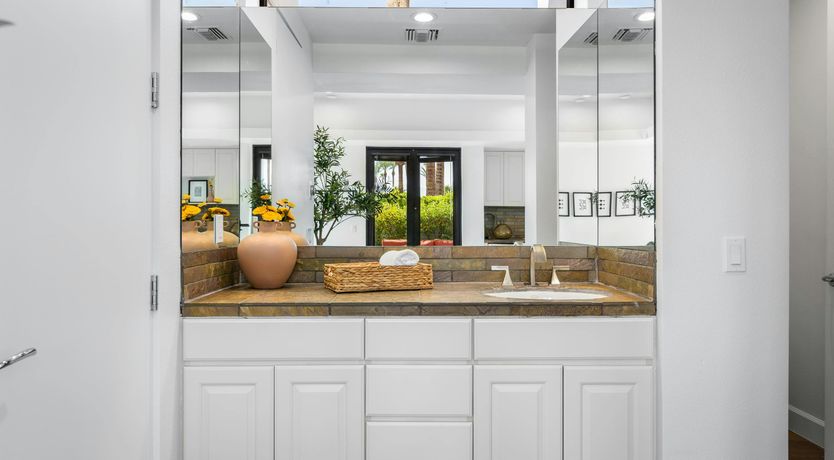 Photo of Old Paradise