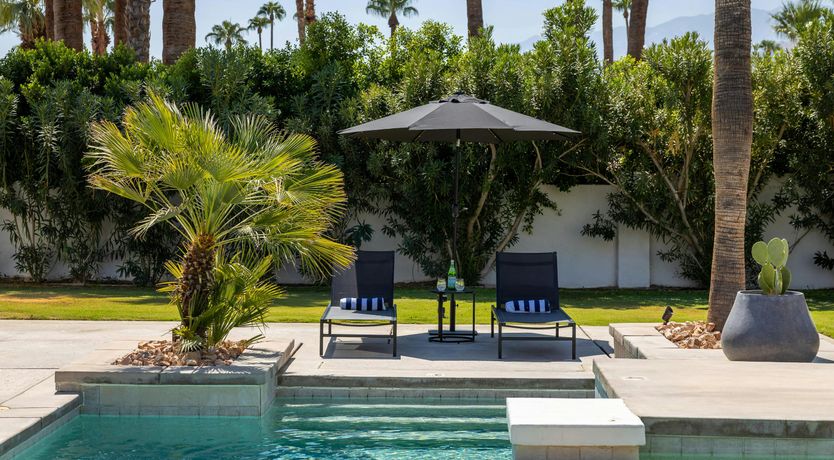 Photo of Old Paradise