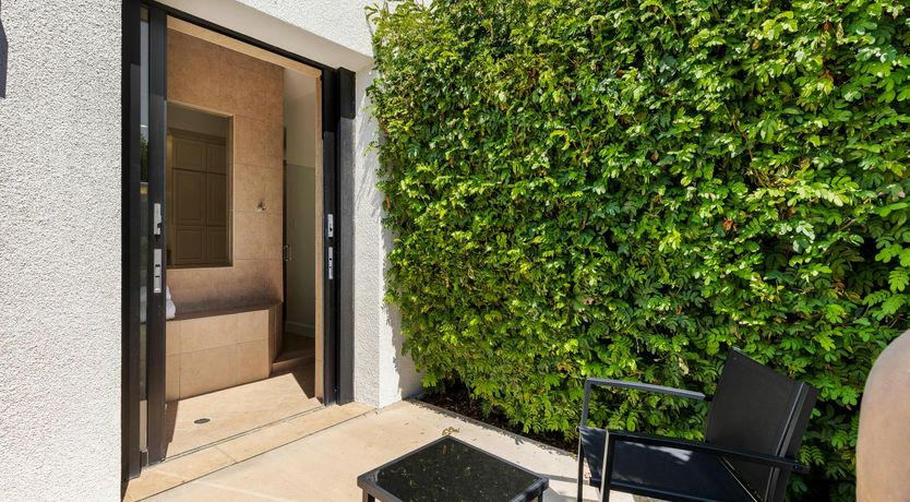 Photo of Old Paradise