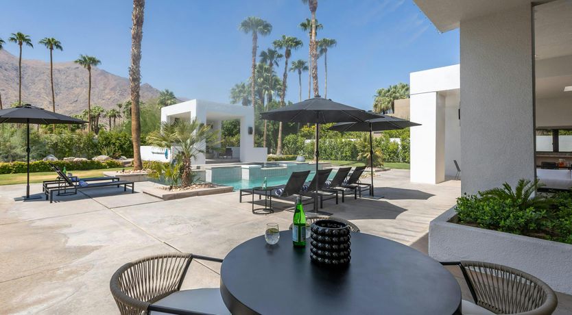 Photo of Old Paradise