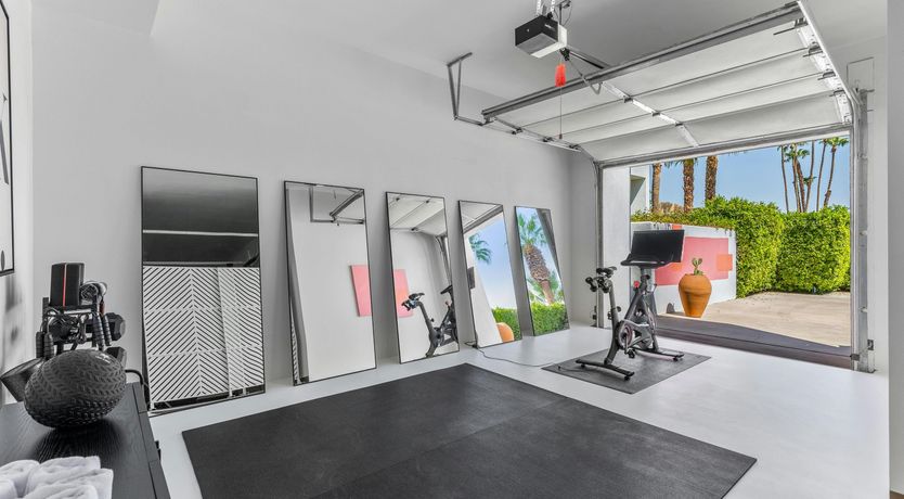 Photo of Old Paradise