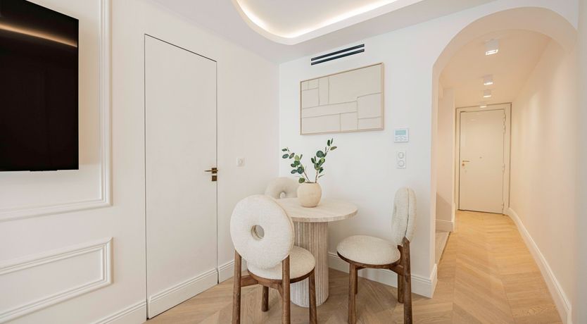 Photo of Elegant Dreams