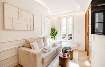 Elegant Dreams Holiday Home