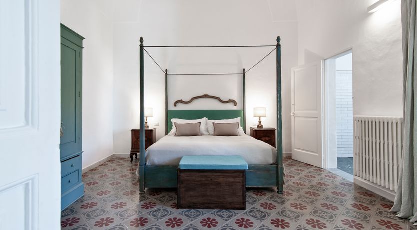 Photo of Golden Lecce