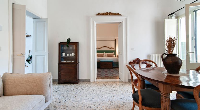 Photo of Golden Lecce