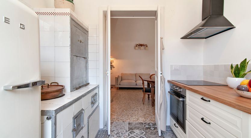 Photo of Golden Lecce