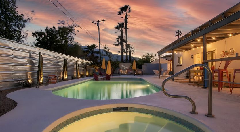 Photo of Palm Springs Pop