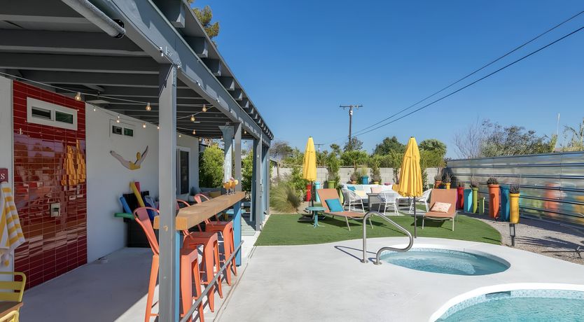 Photo of Palm Springs Pop