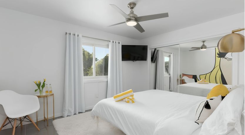 Photo of Palm Springs Pop