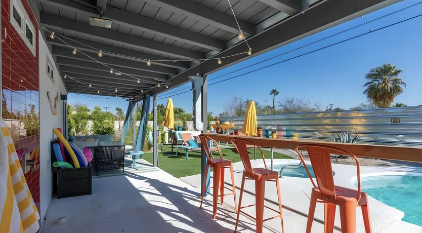 Photo of Palm Springs Pop