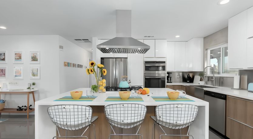 Photo of Palm Springs Pop