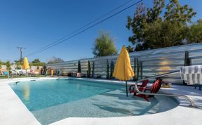 Photo of Palm Springs Pop