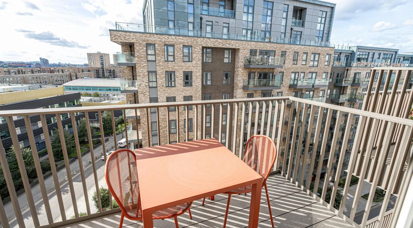 Photo of Colindale Chic