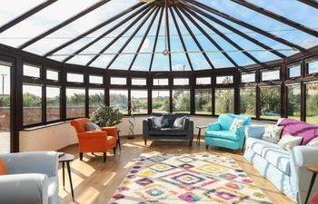 The Norfolk Beach House Holiday Home