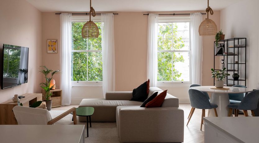 Photo of The Royal Jewel