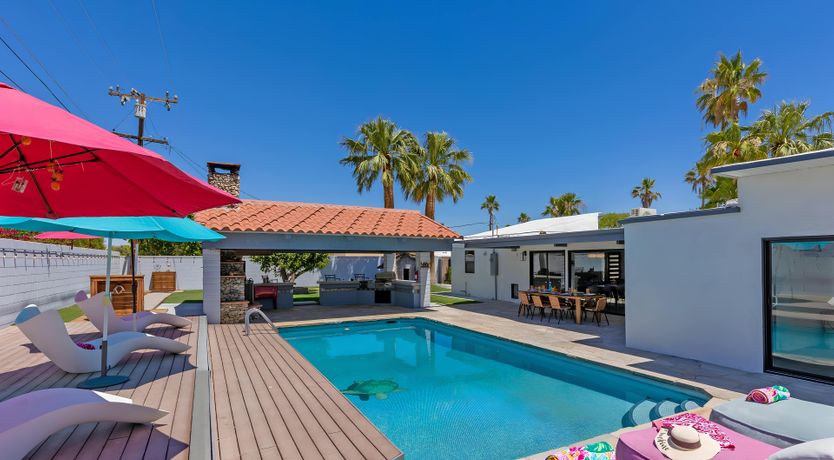 Photo of Perfect Palms