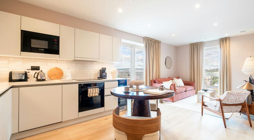 Photo of A City Moon