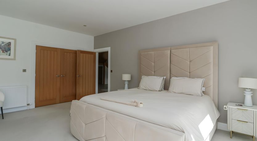 Photo of Scenic Mountains