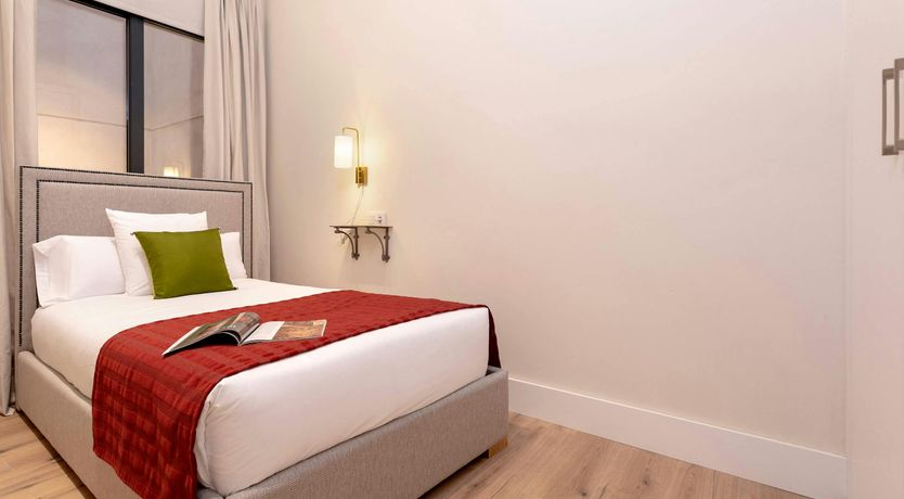 Photo of Gateway to Seville