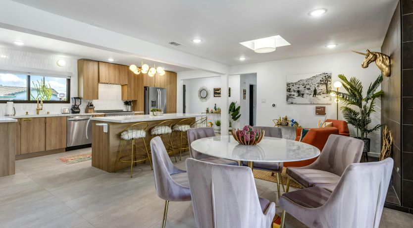 Photo of Springs Sunbeam