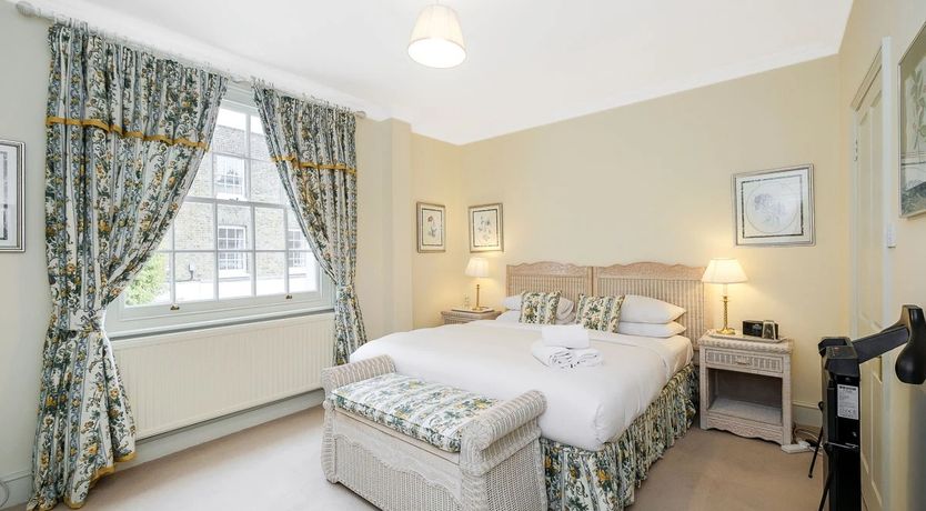 Photo of The City's Touch