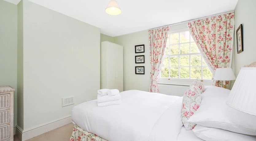 Photo of The City's Touch