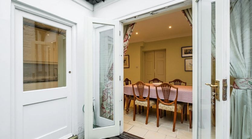 Photo of The City's Touch