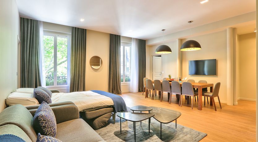 Photo of Parisian Moment