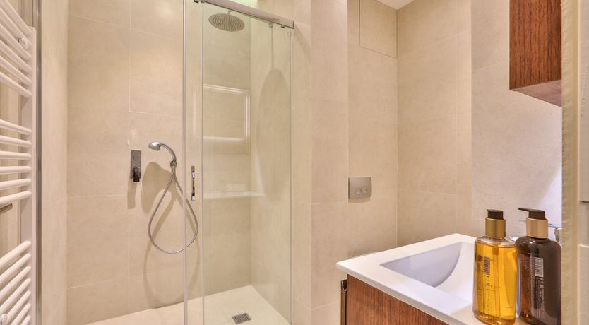 Photo of Parisian Moment