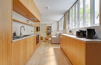 Amelie & Benoit Holiday Home