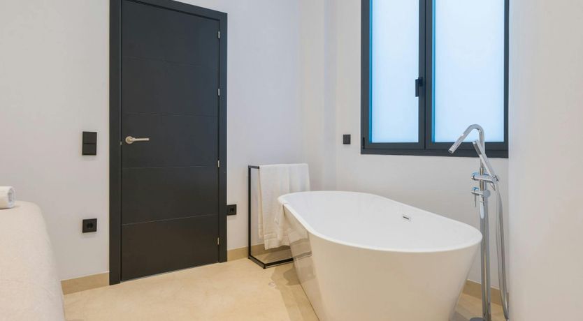 Photo of Amber Cobbles