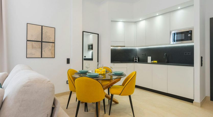 Photo of Amber Cobbles