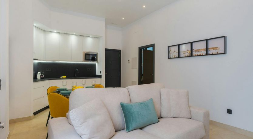 Photo of Amber Cobbles