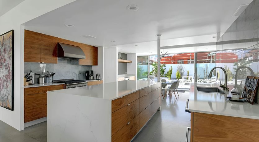 Photo of Desert Drive