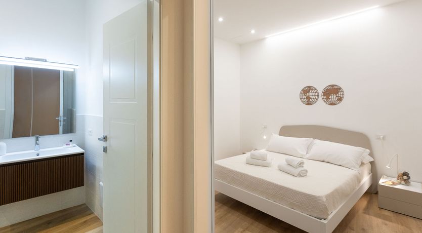 Photo of Roman Sunshine