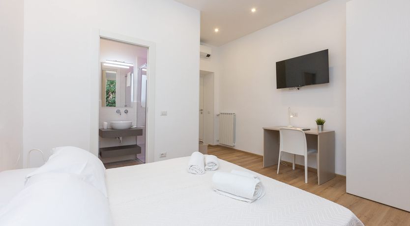 Photo of Roman Sunshine