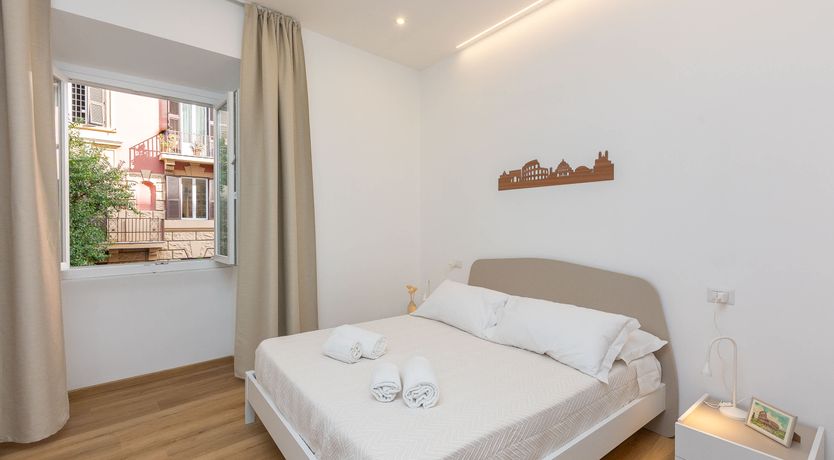 Photo of Roman Sunshine