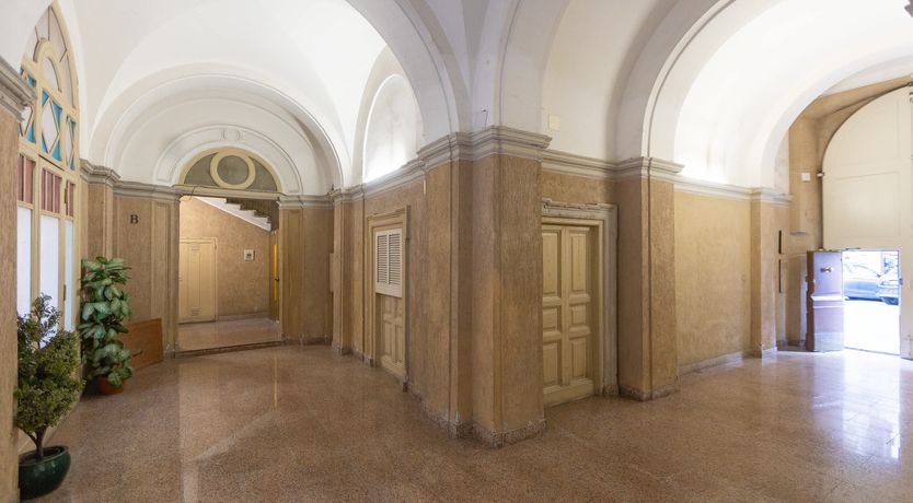 Photo of Roman Sunshine