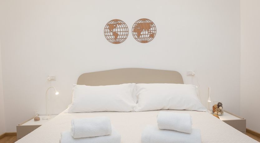 Photo of Roman Sunshine