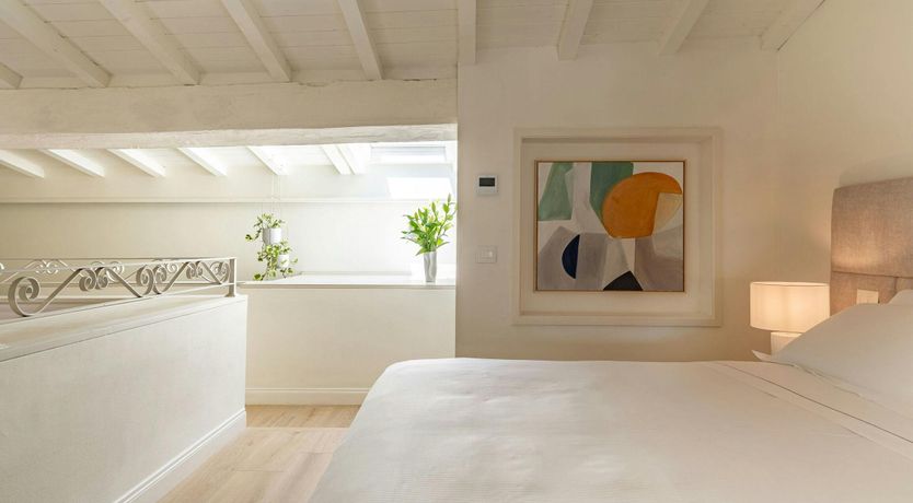 Photo of Jewel & Ivory