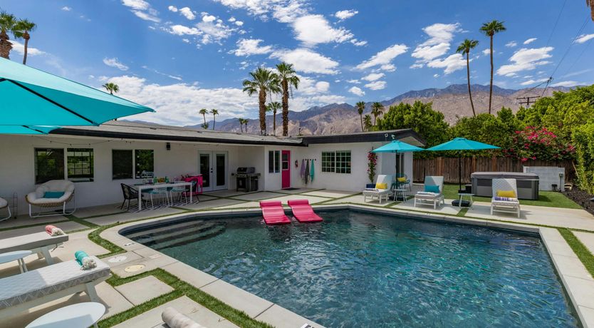 Photo of Gateway to Palm Springs