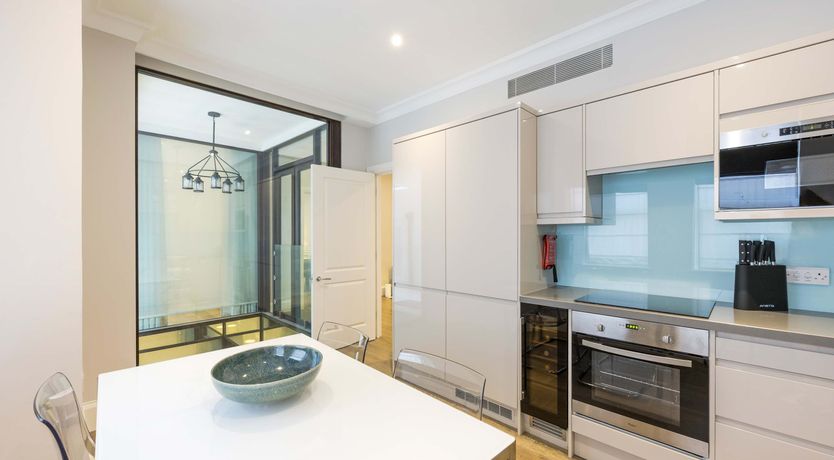 Photo of The Knightsbridge Residence